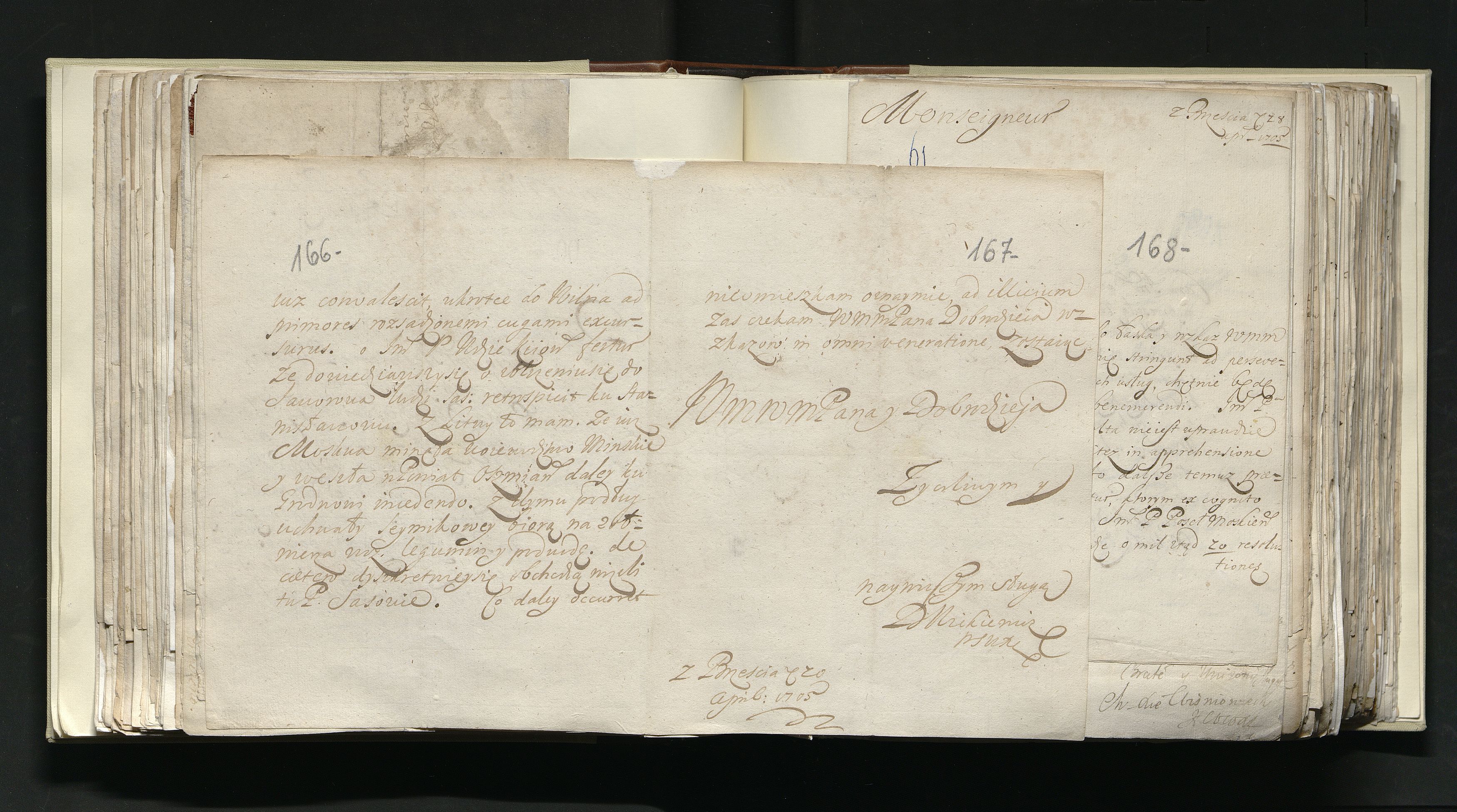 1_335_0_0_163a-34_0104