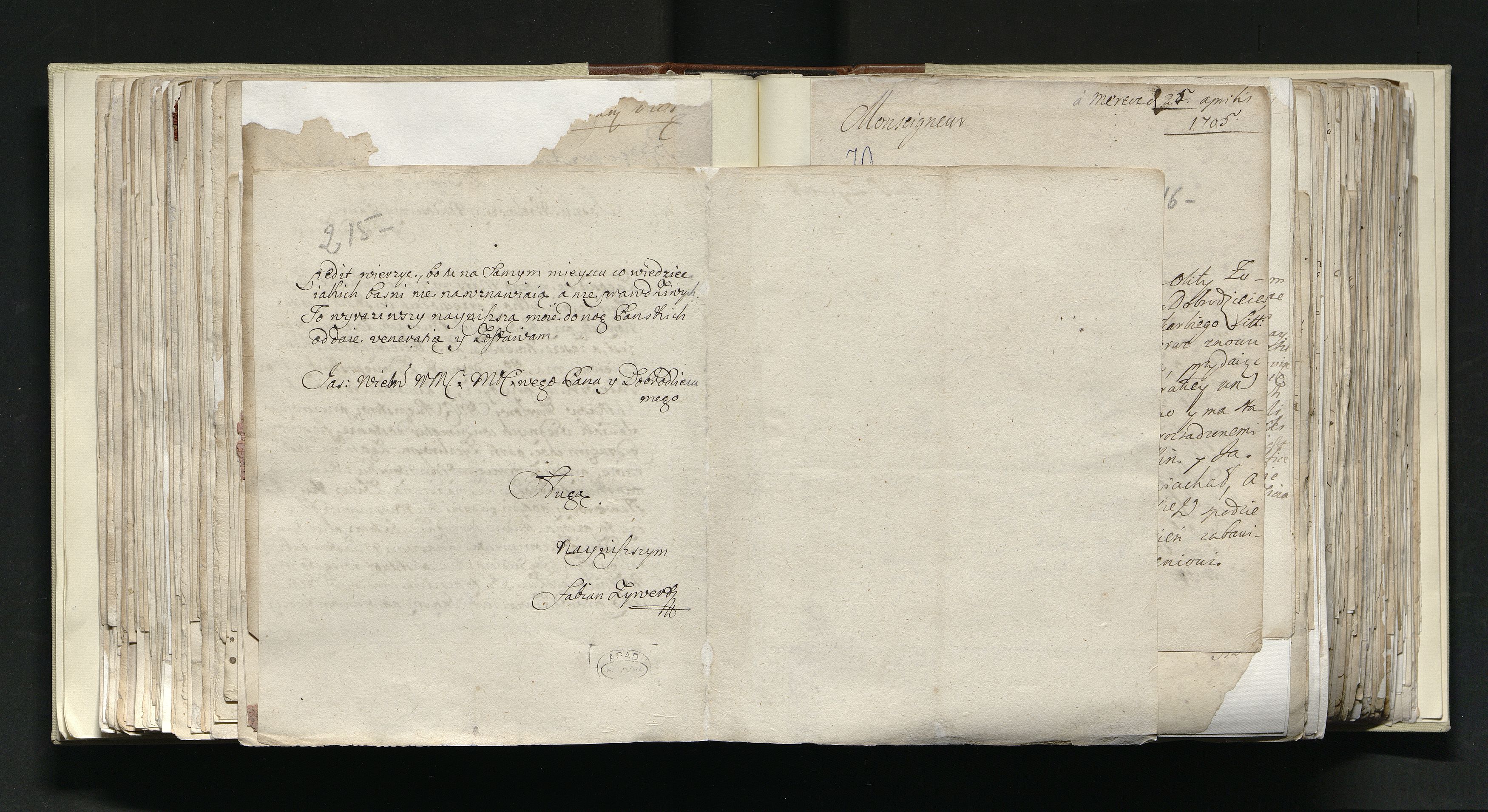 1_335_0_0_163a-34_0135