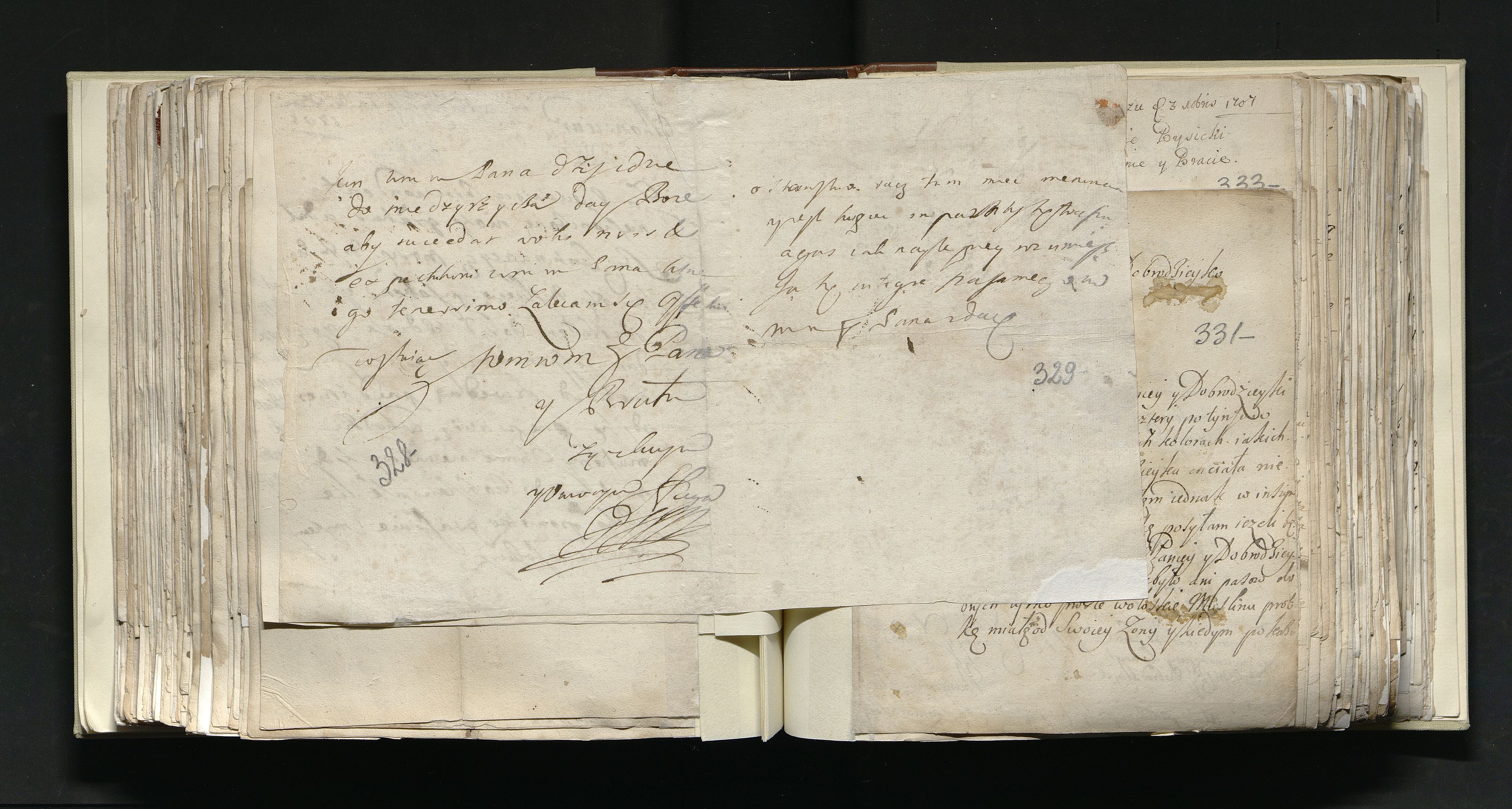 1_335_0_0_163a-34_0211