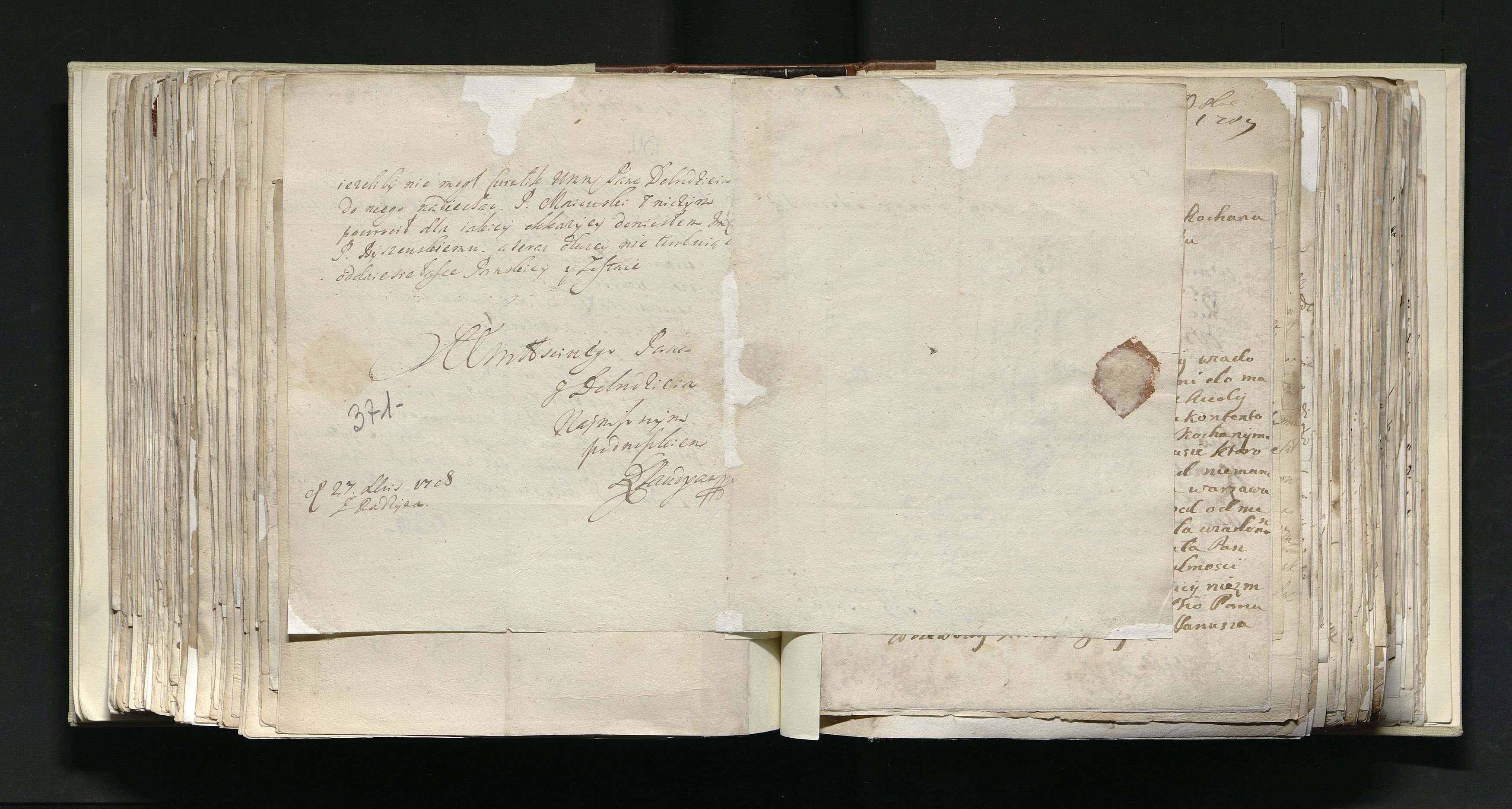 1_335_0_0_163a-34_0238