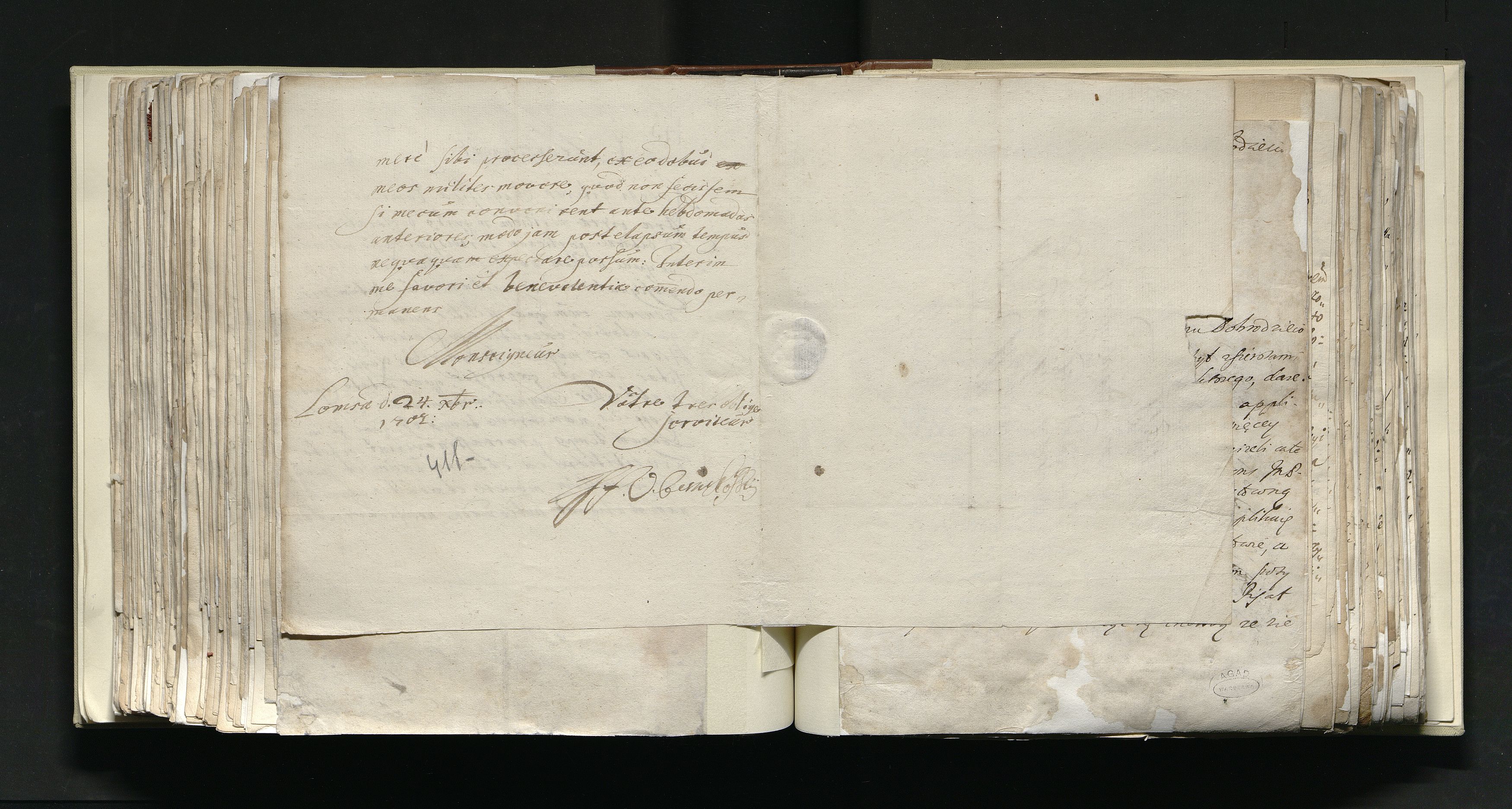 1_335_0_0_163a-34_0267