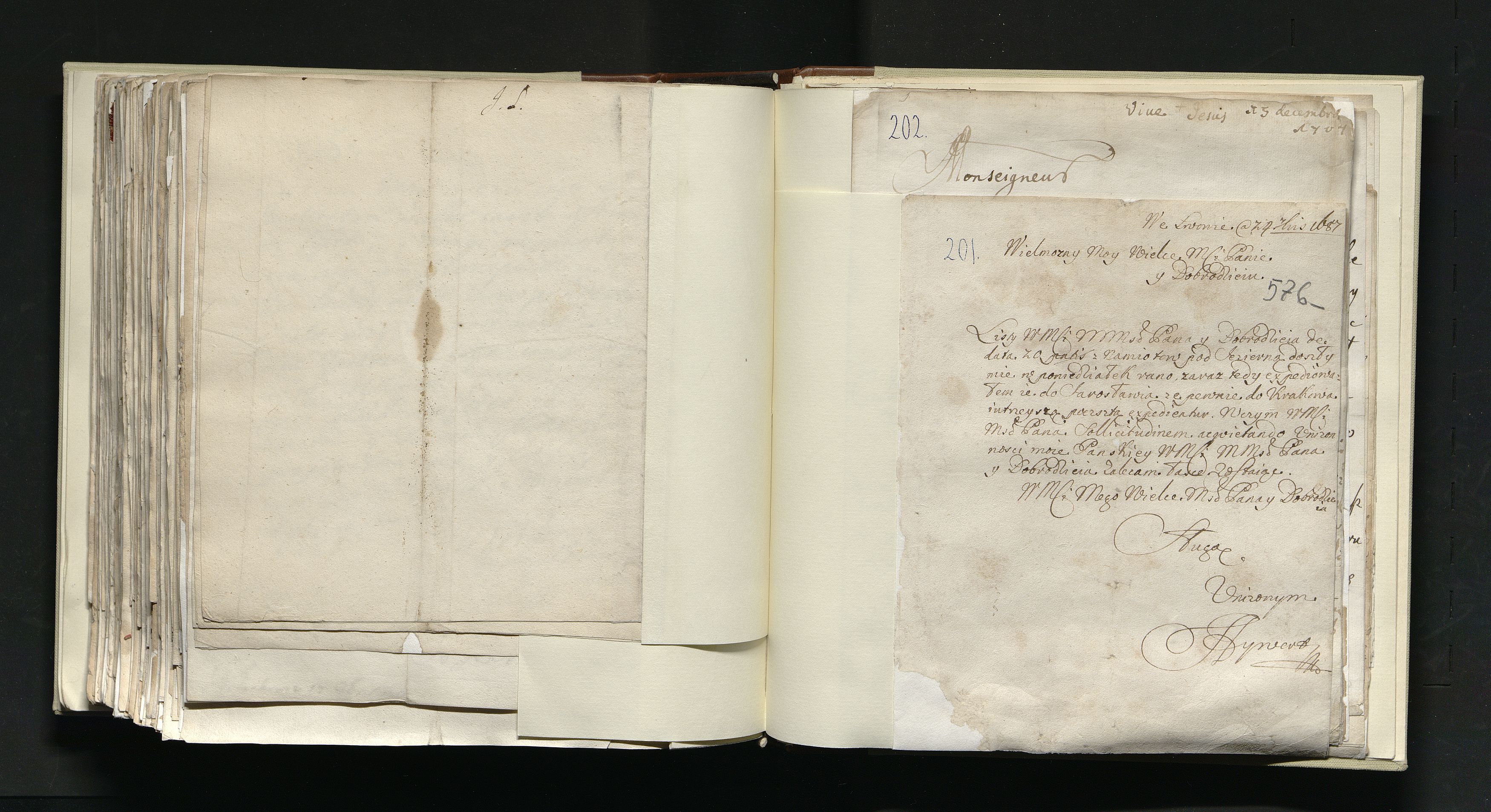 1_335_0_0_163a-34_0364