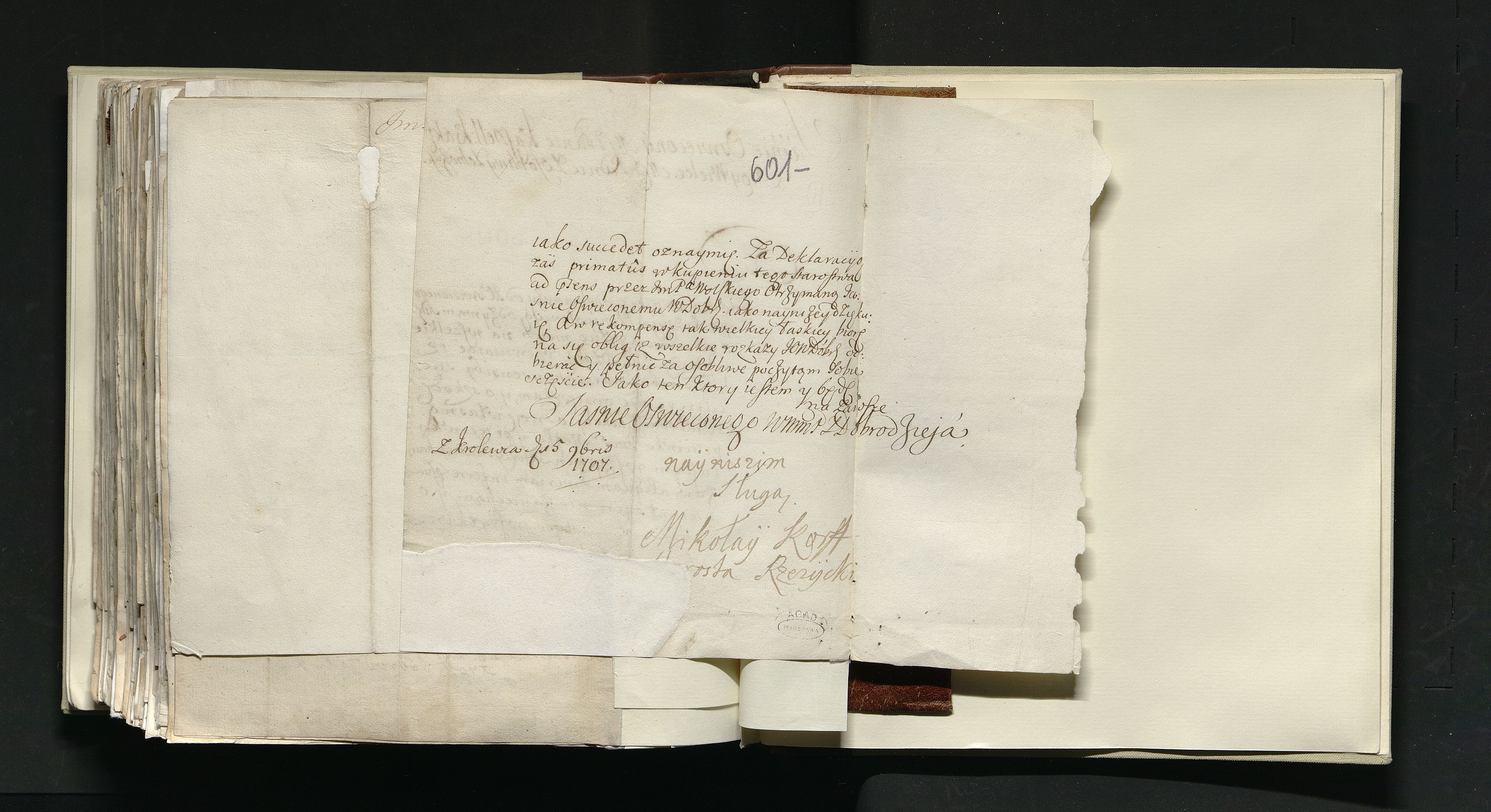 1_335_0_0_163a-34_0379