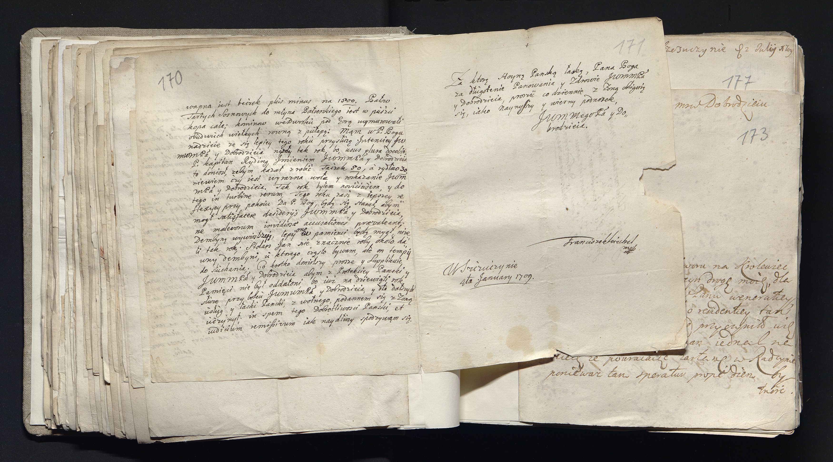 1_335_0_0_163a-39_0107