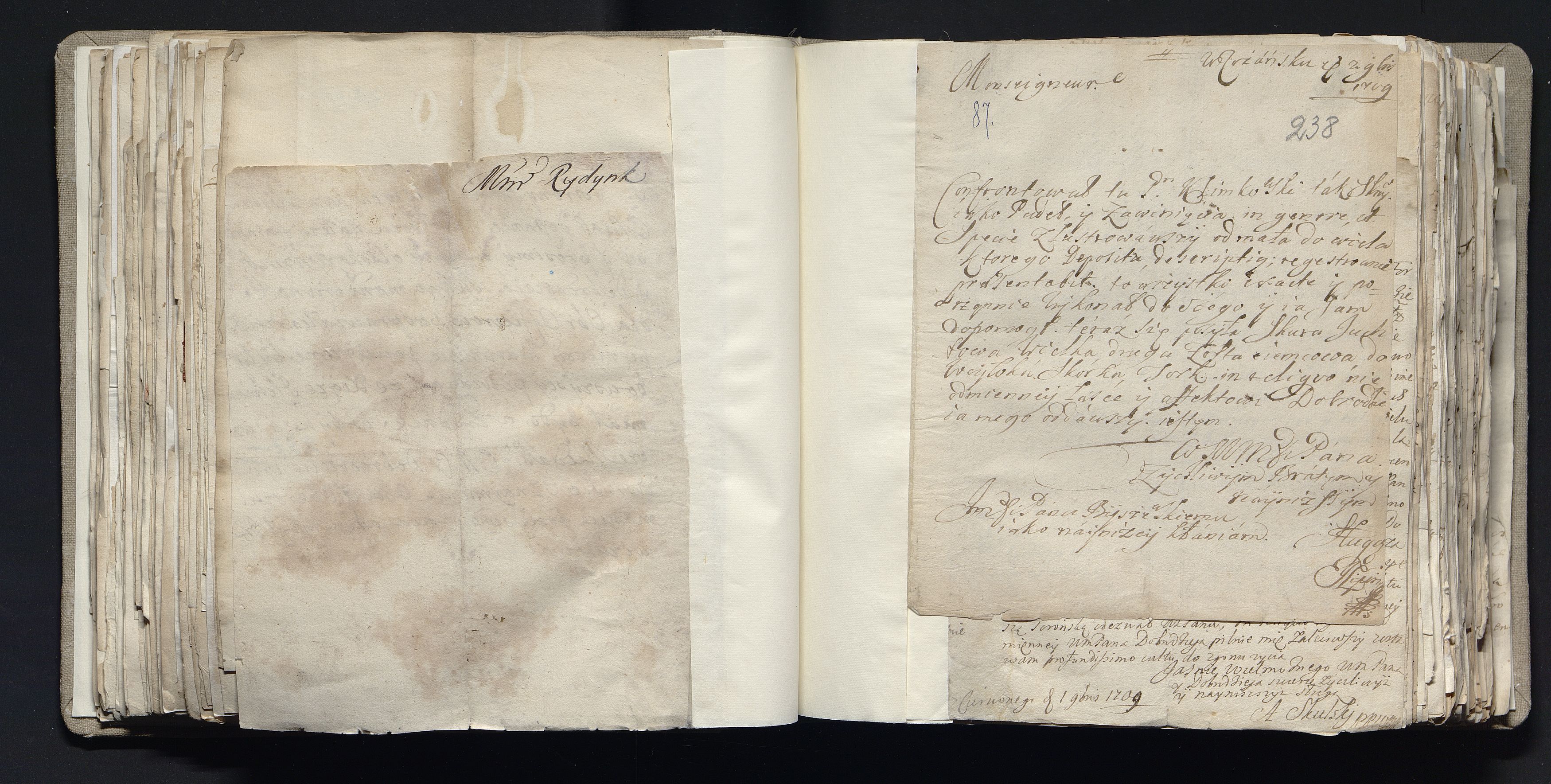 1_335_0_0_163a-39_0148