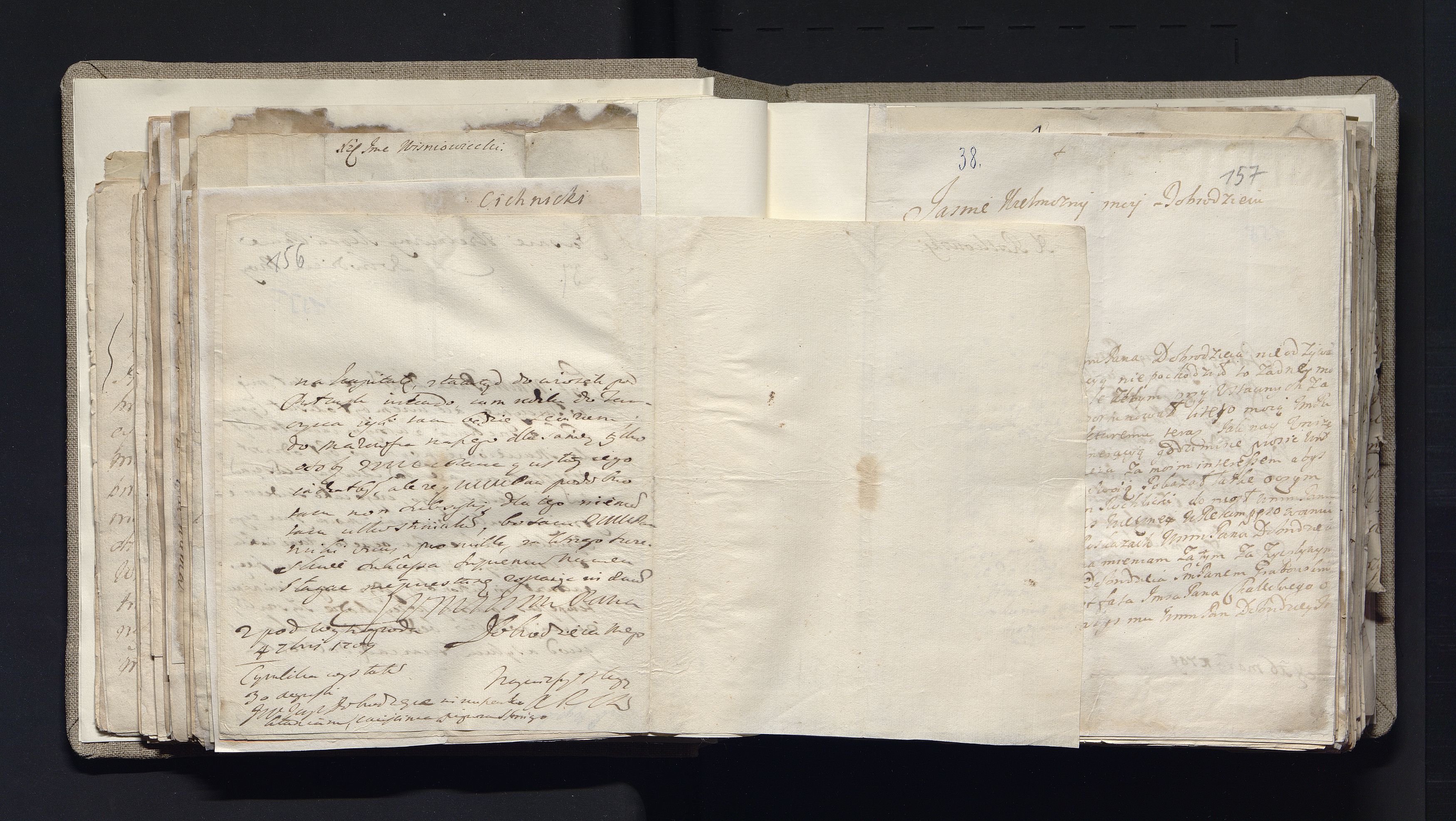 1_335_0_0_163a-40_0084