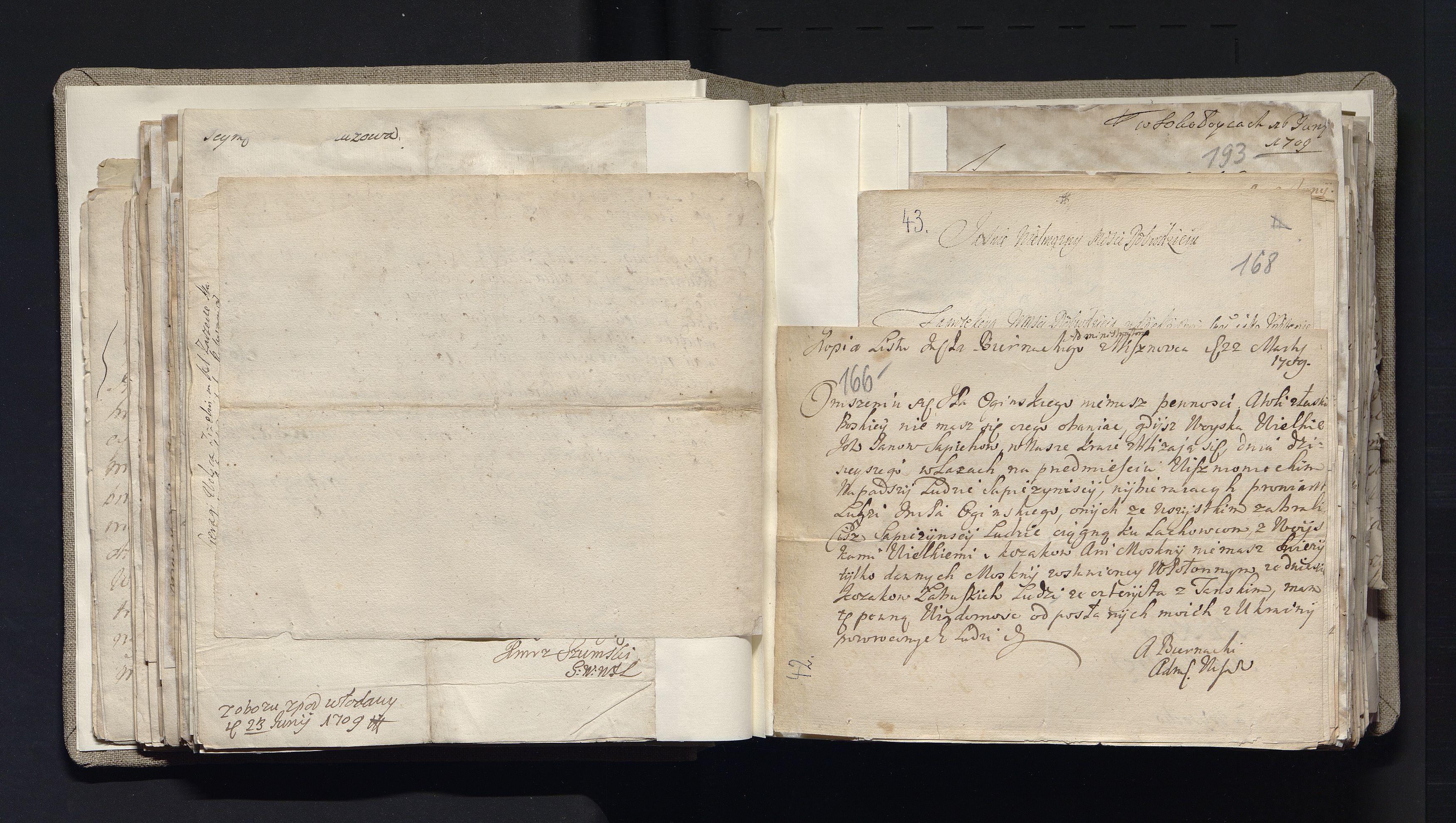 1_335_0_0_163a-40_0092