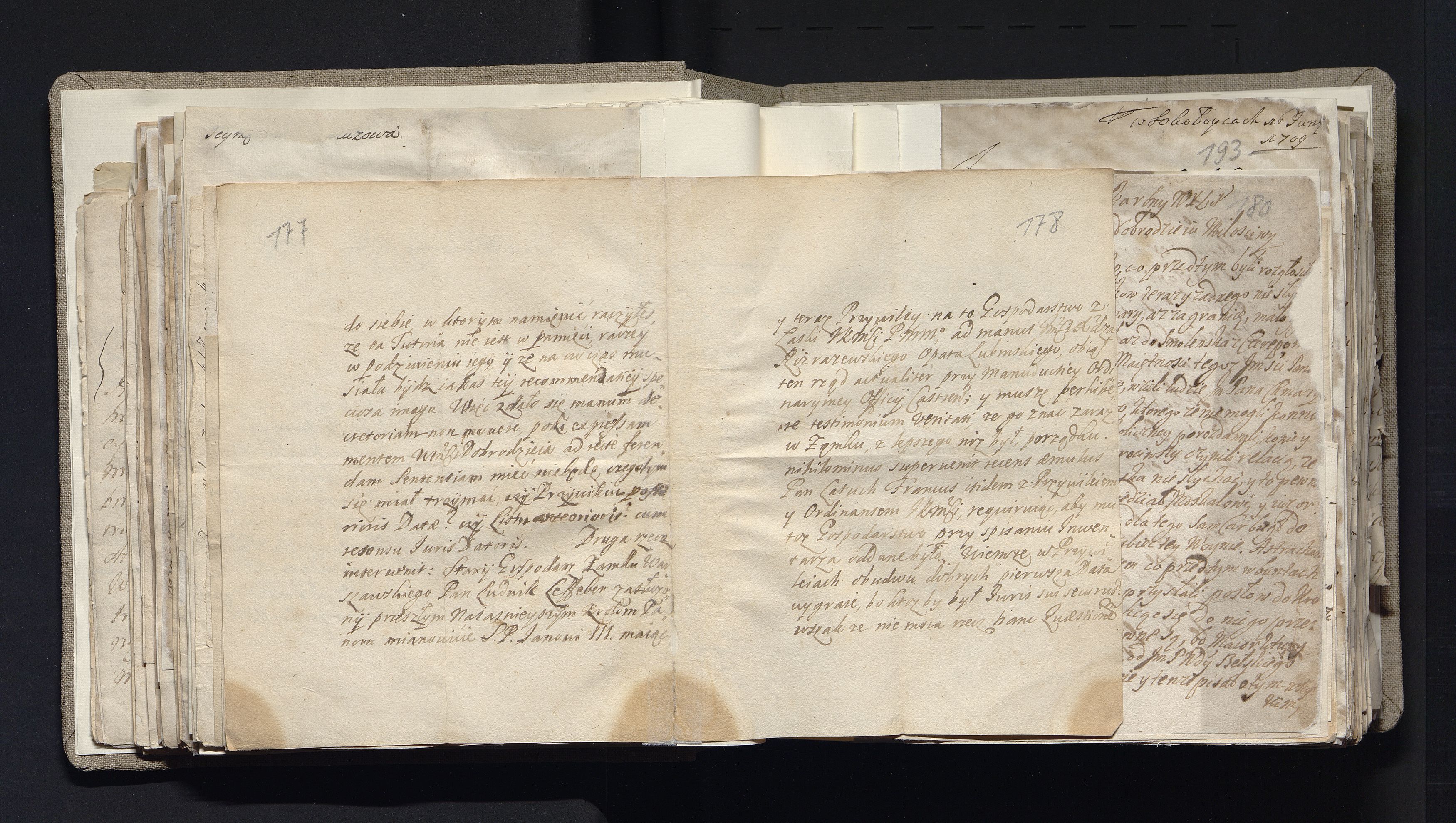 1_335_0_0_163a-40_0100