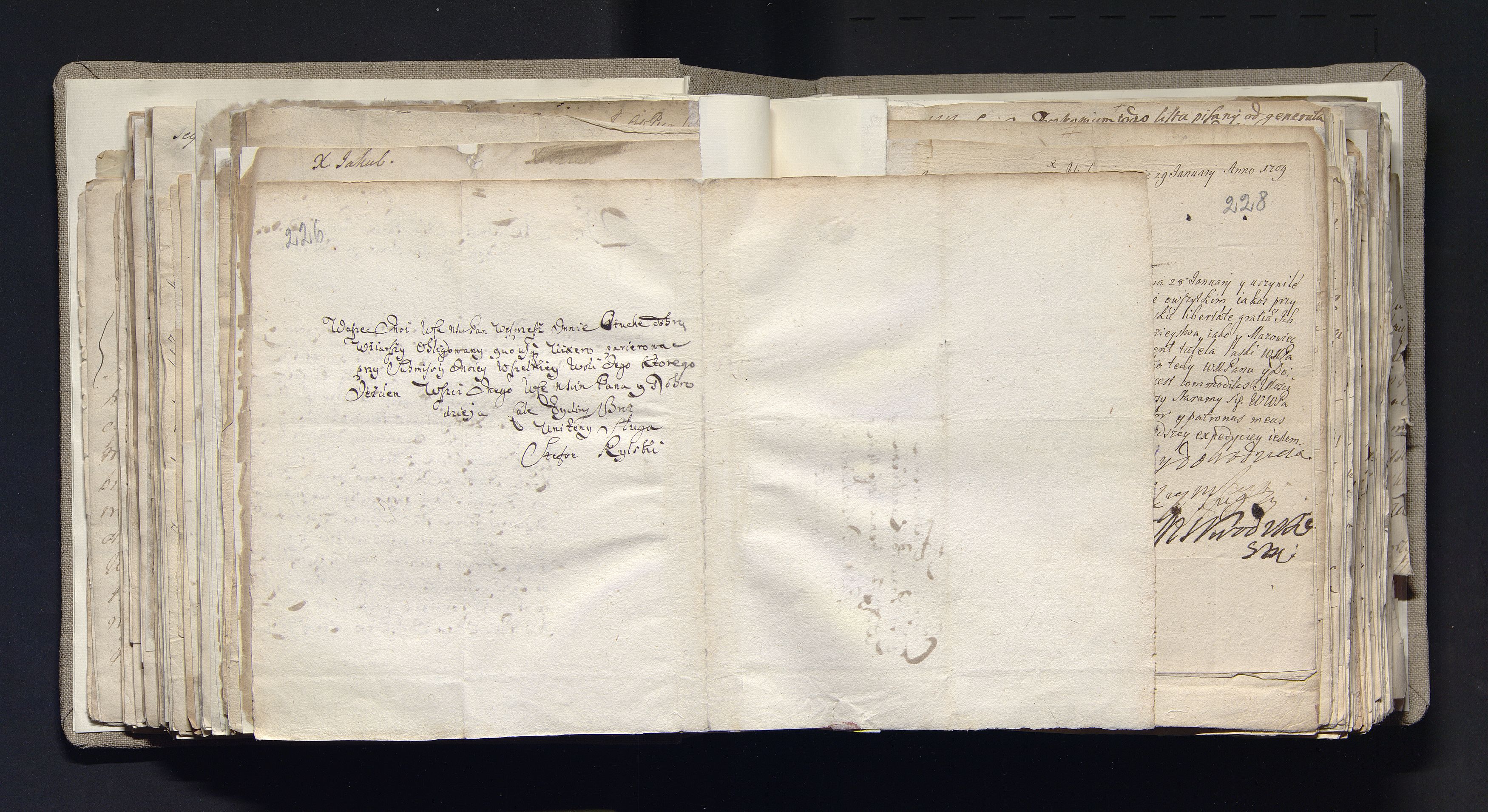 1_335_0_0_163a-40_0134