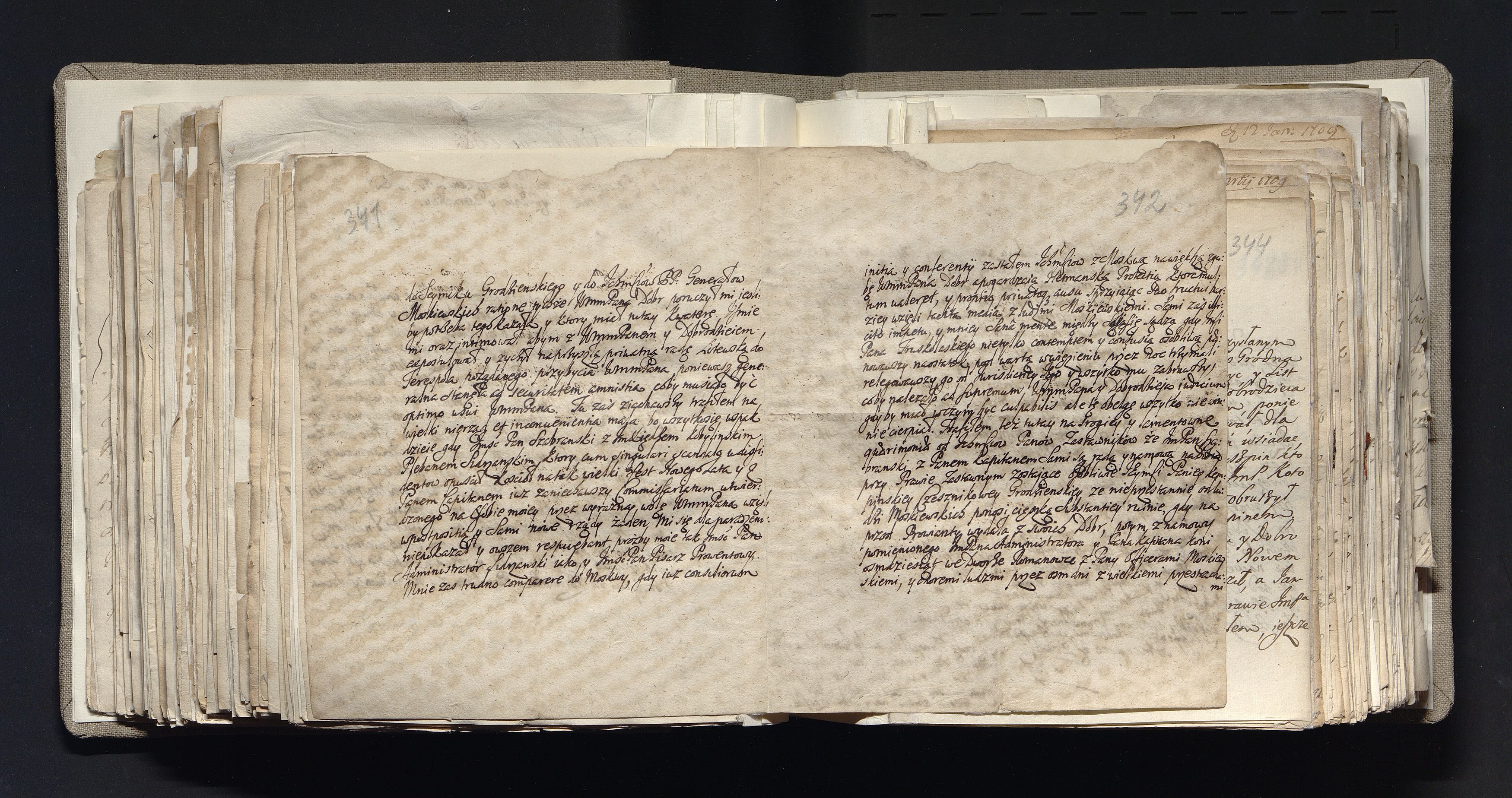 1_335_0_0_163a-40_0205