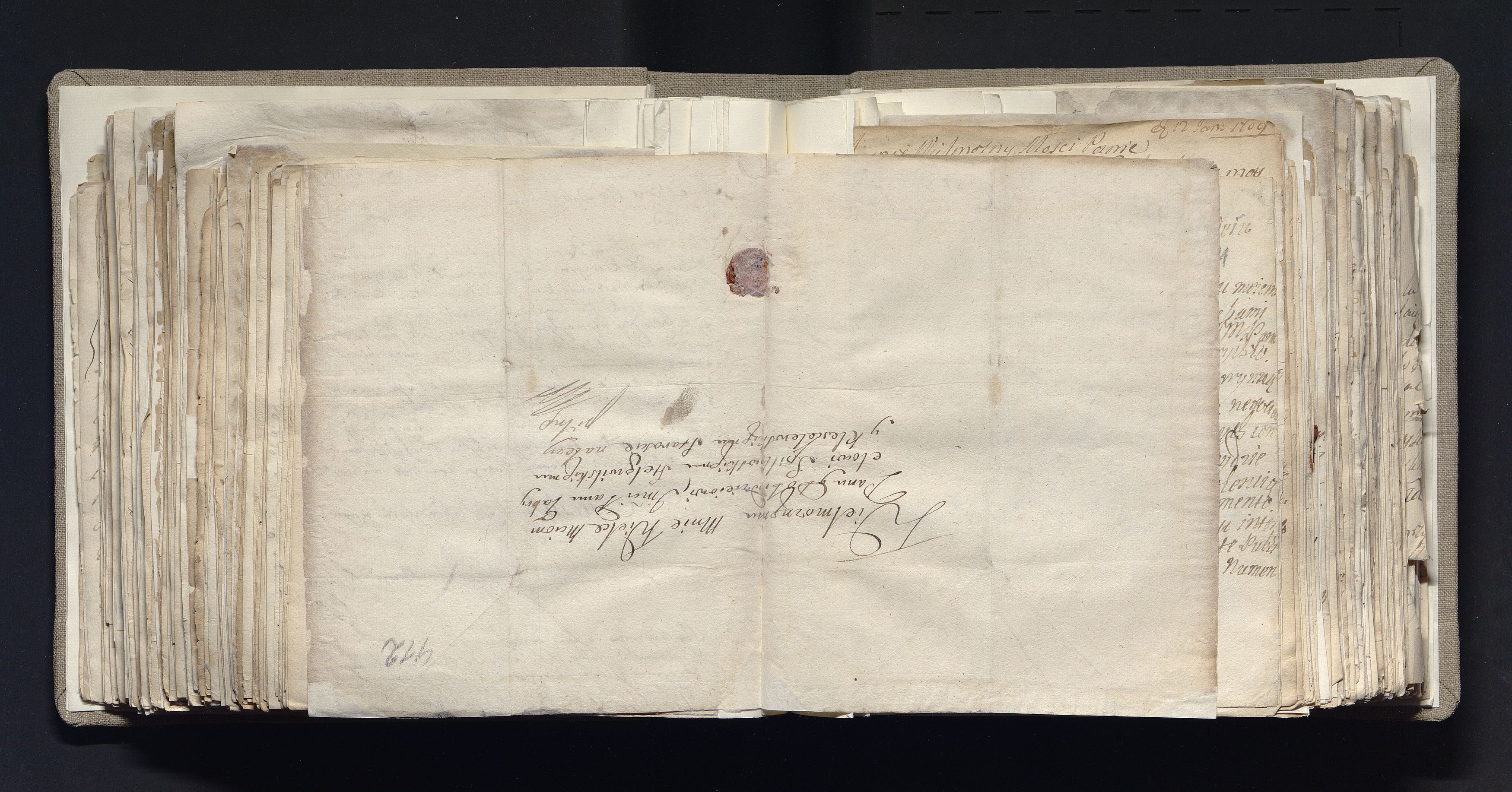 1_335_0_0_163a-40_0245