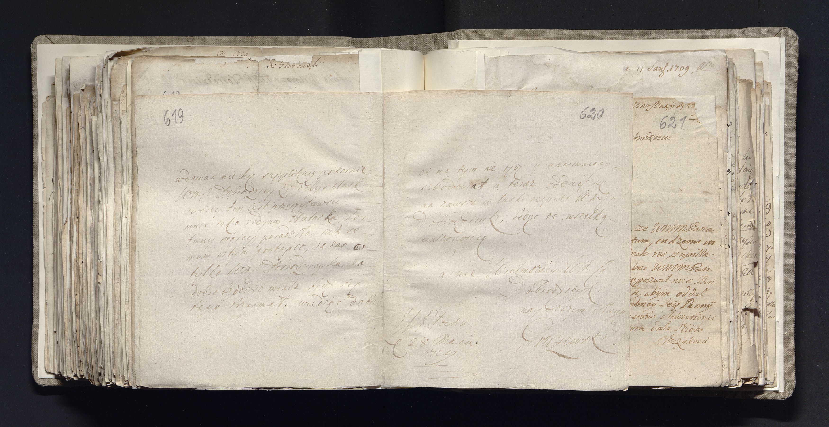 1_335_0_0_163a-40_0376