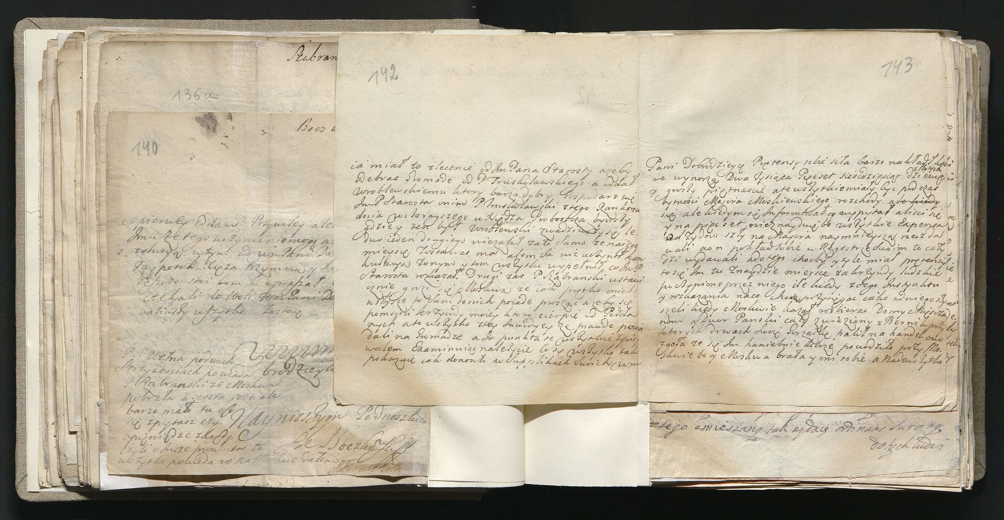 1_335_0_0_163a-41_0082