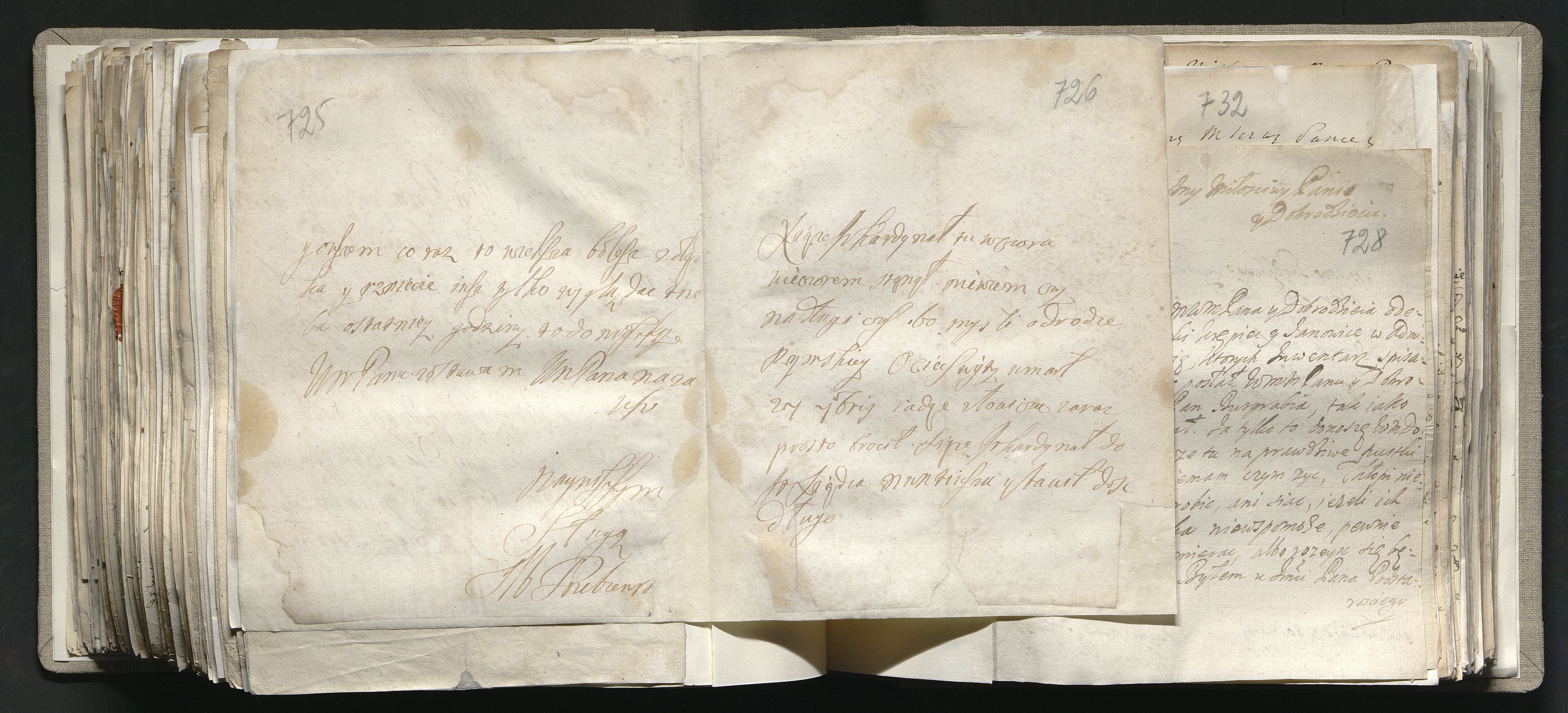 1_335_0_0_163a-41_0439