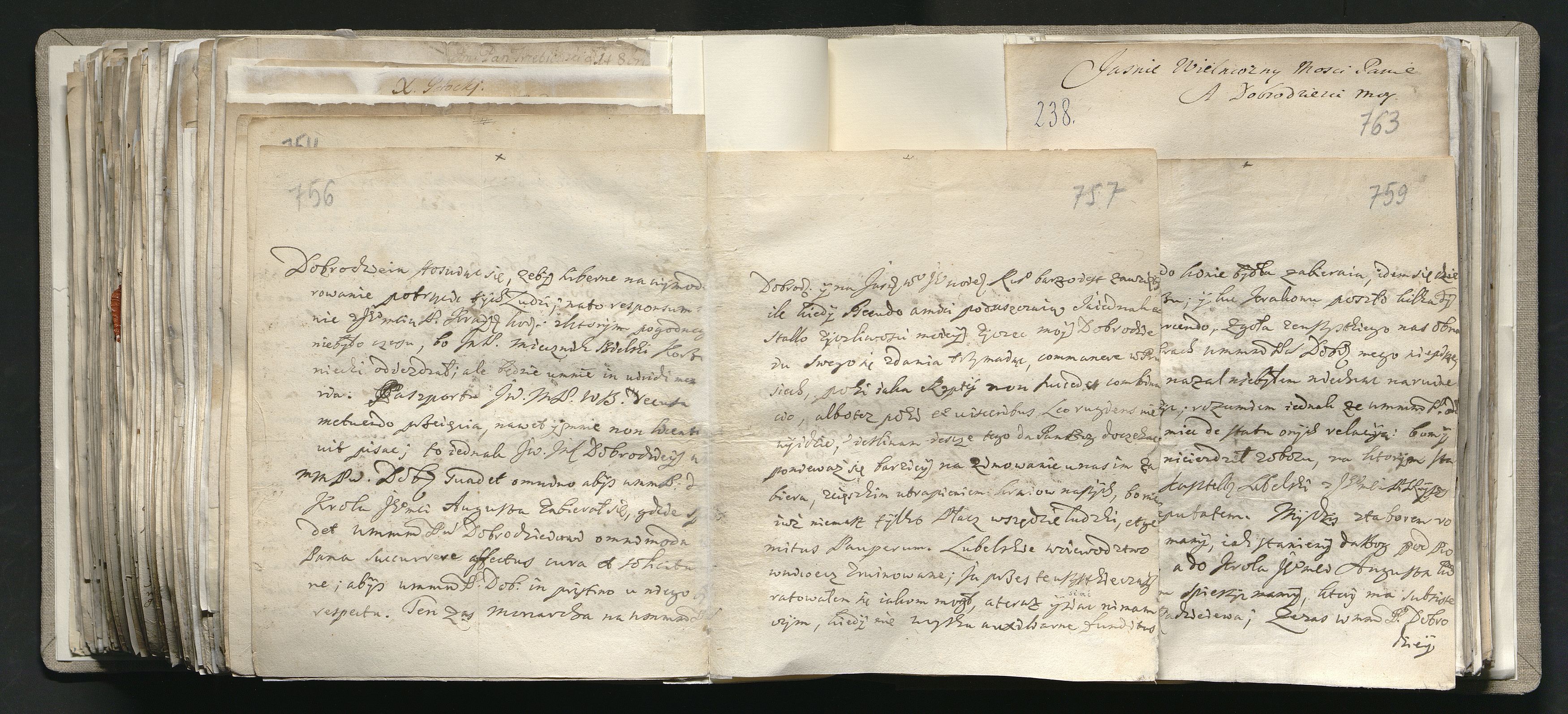 1_335_0_0_163a-41_0458