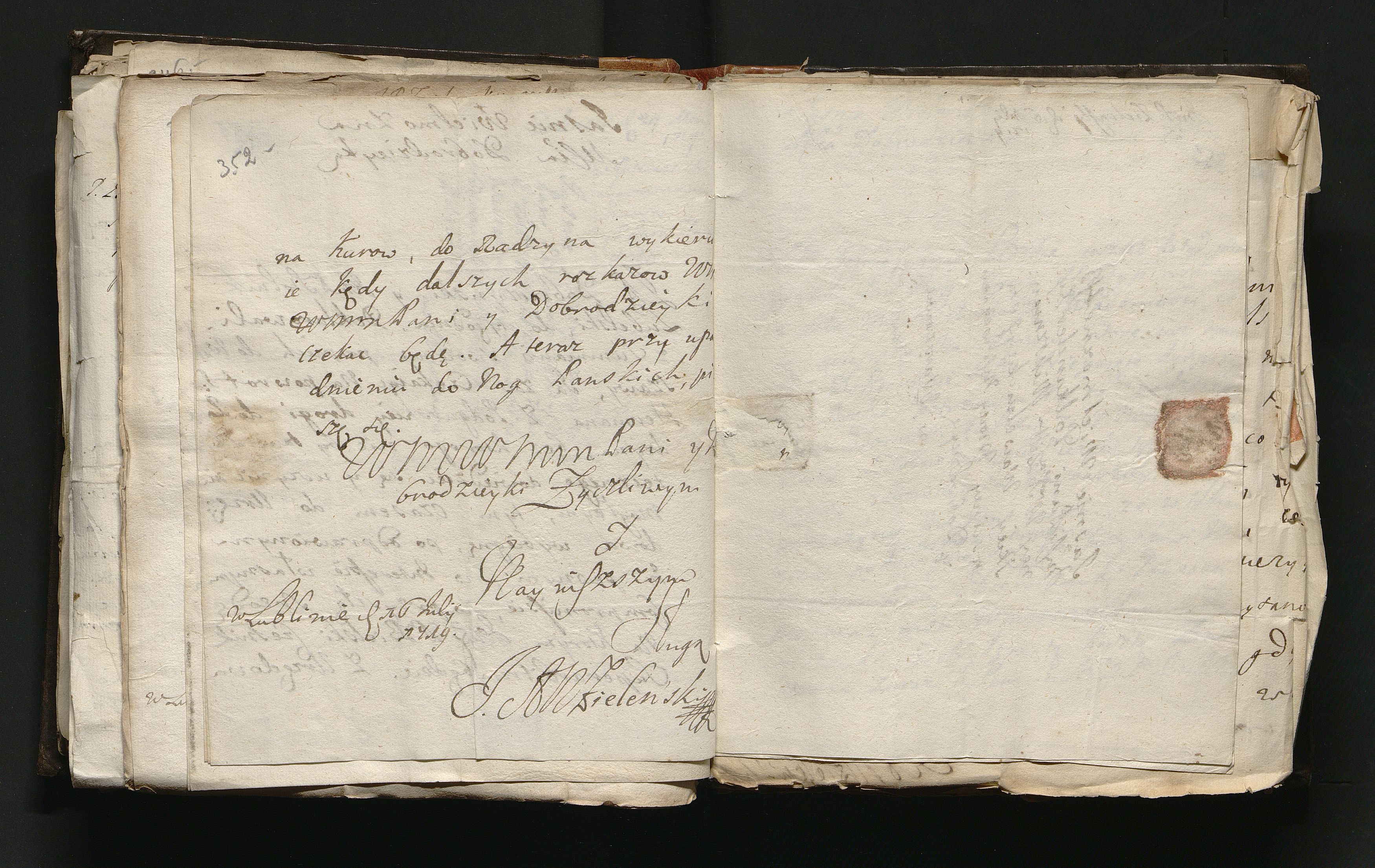 1_335_0_0_163a-48_0192