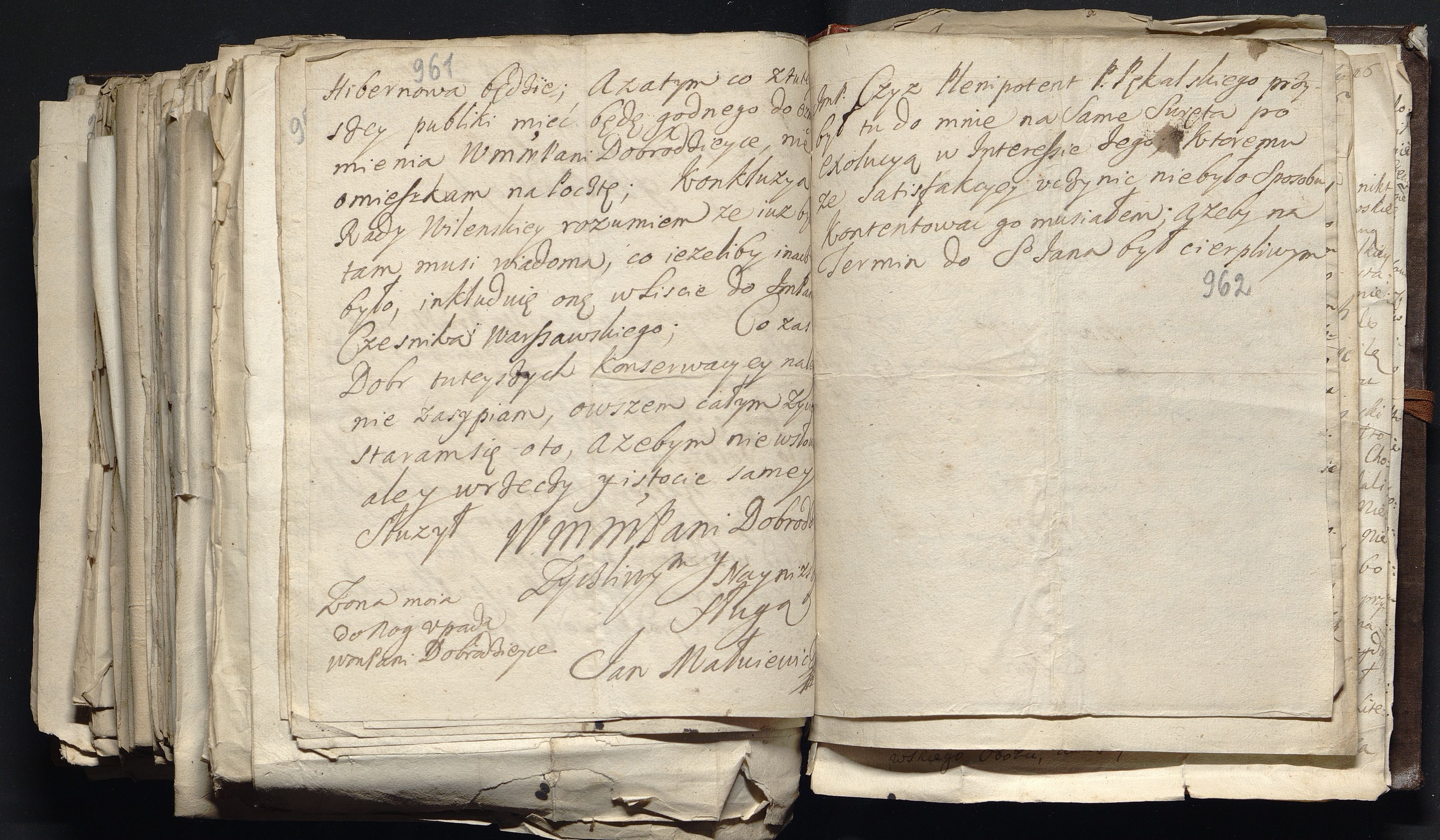 1_335_0_0_163a-49_0585