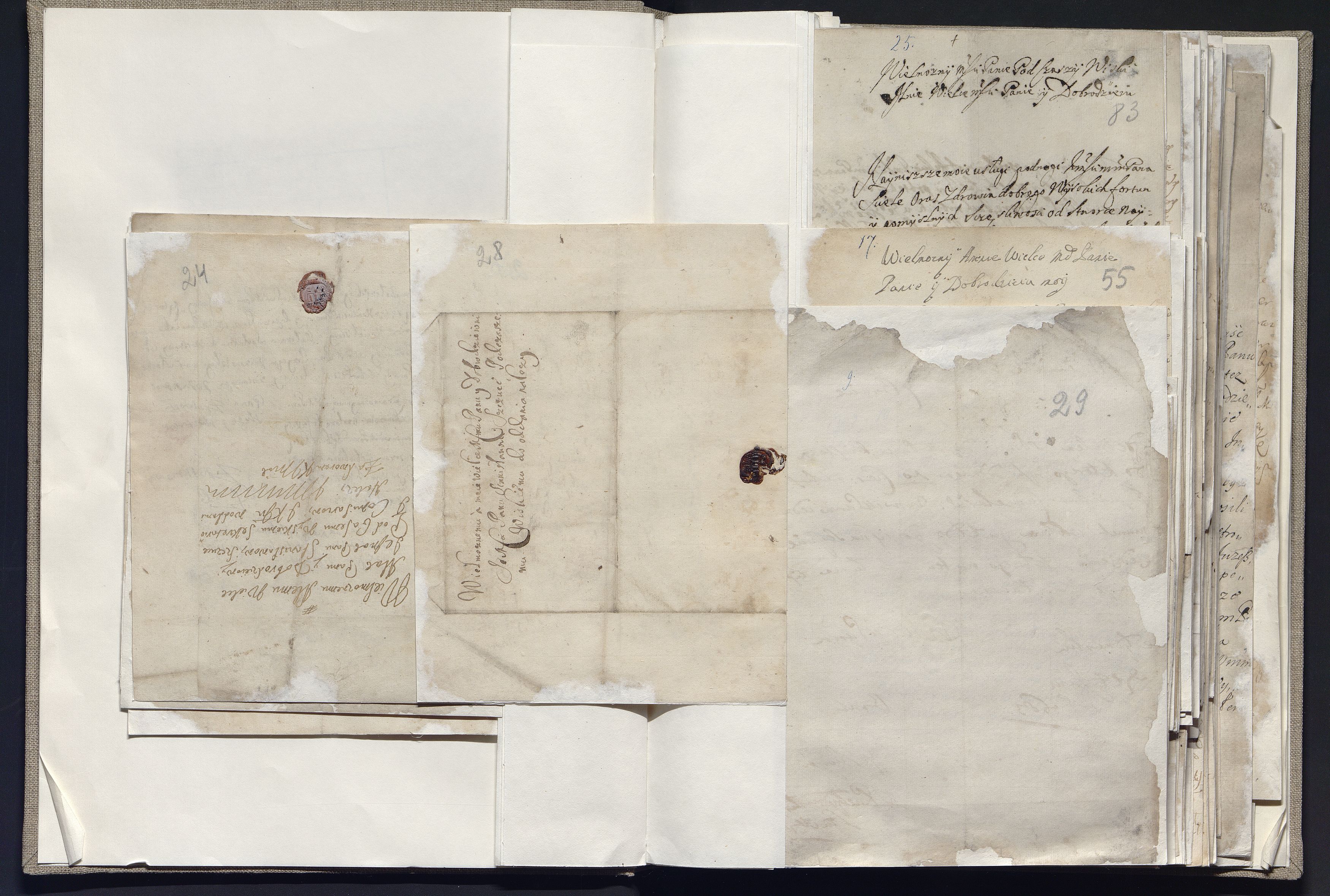 1_335_0_0_163a-9_0012