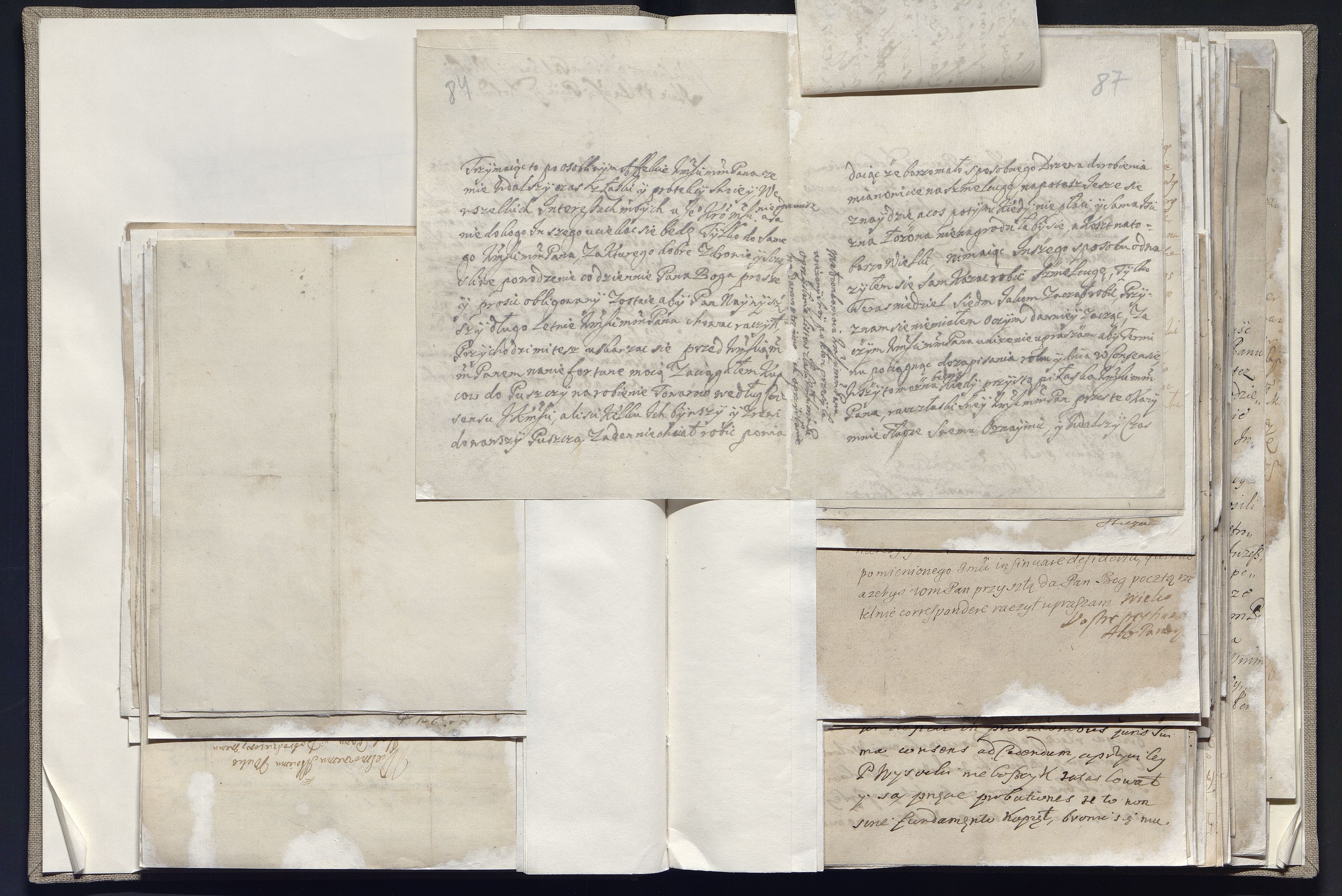 1_335_0_0_163a-9_0042