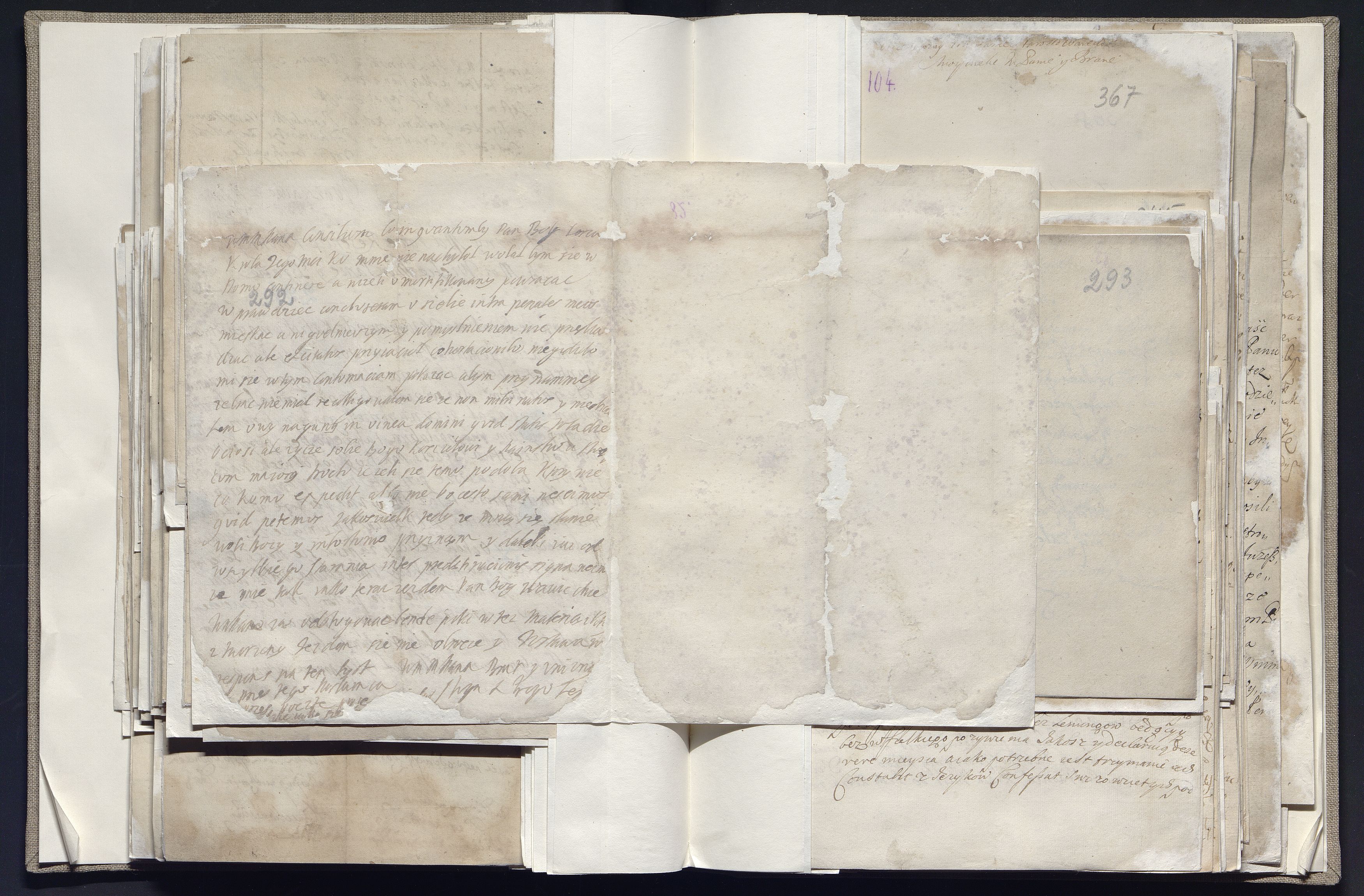 1_335_0_0_163a-9_0144