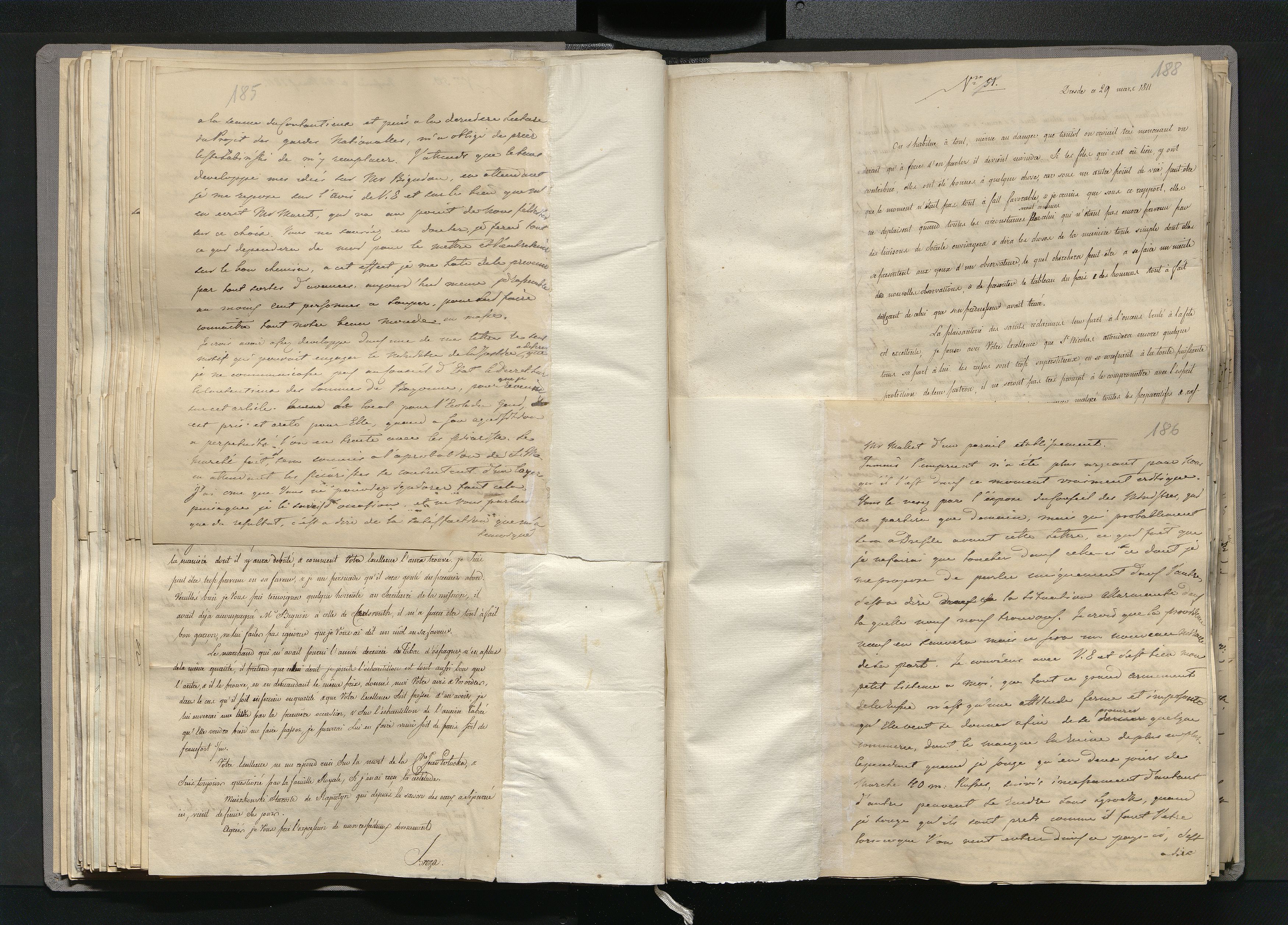 1_335_0_0_266-4_0098