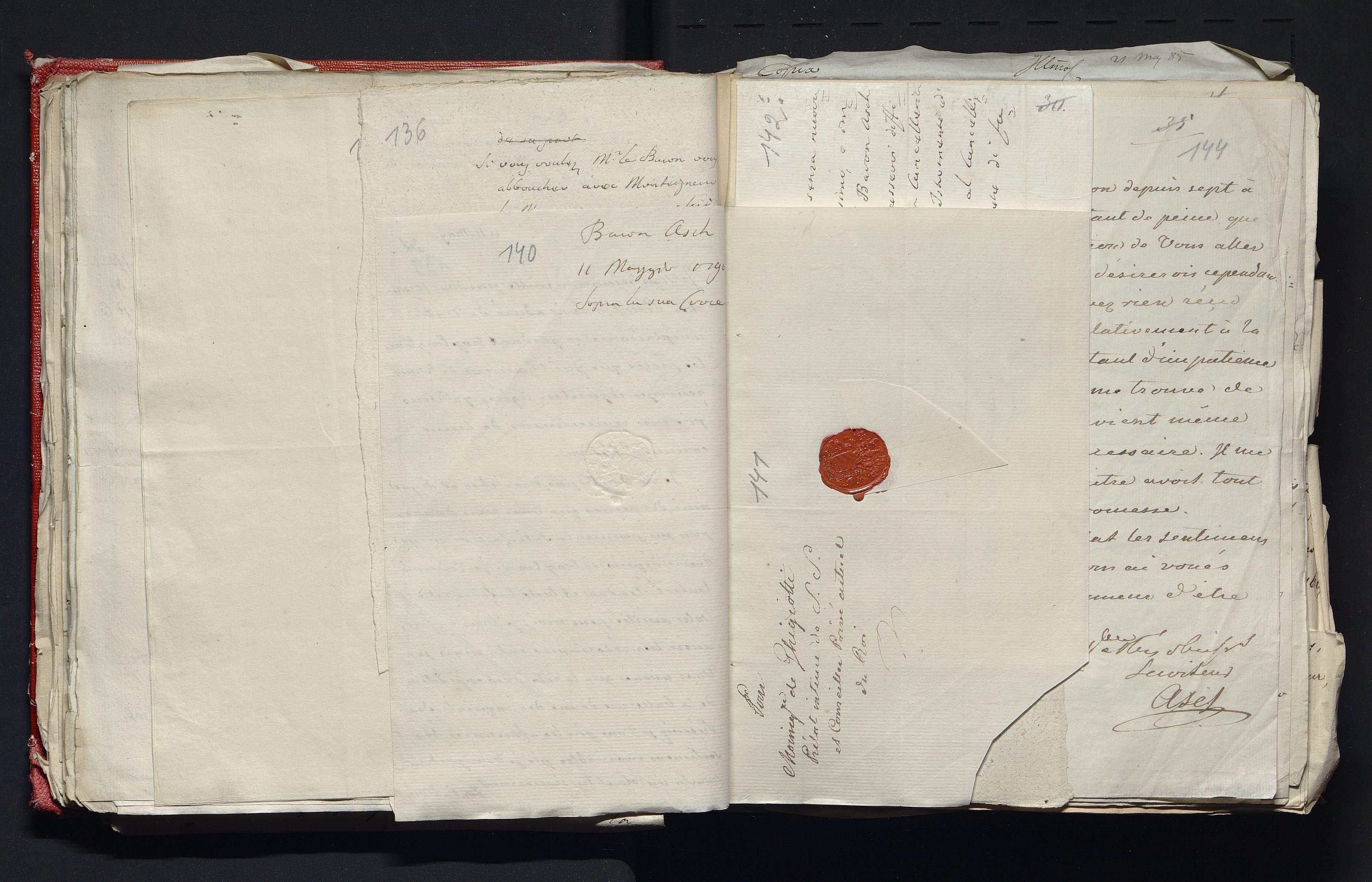 1_335_0_0_305-3_0084