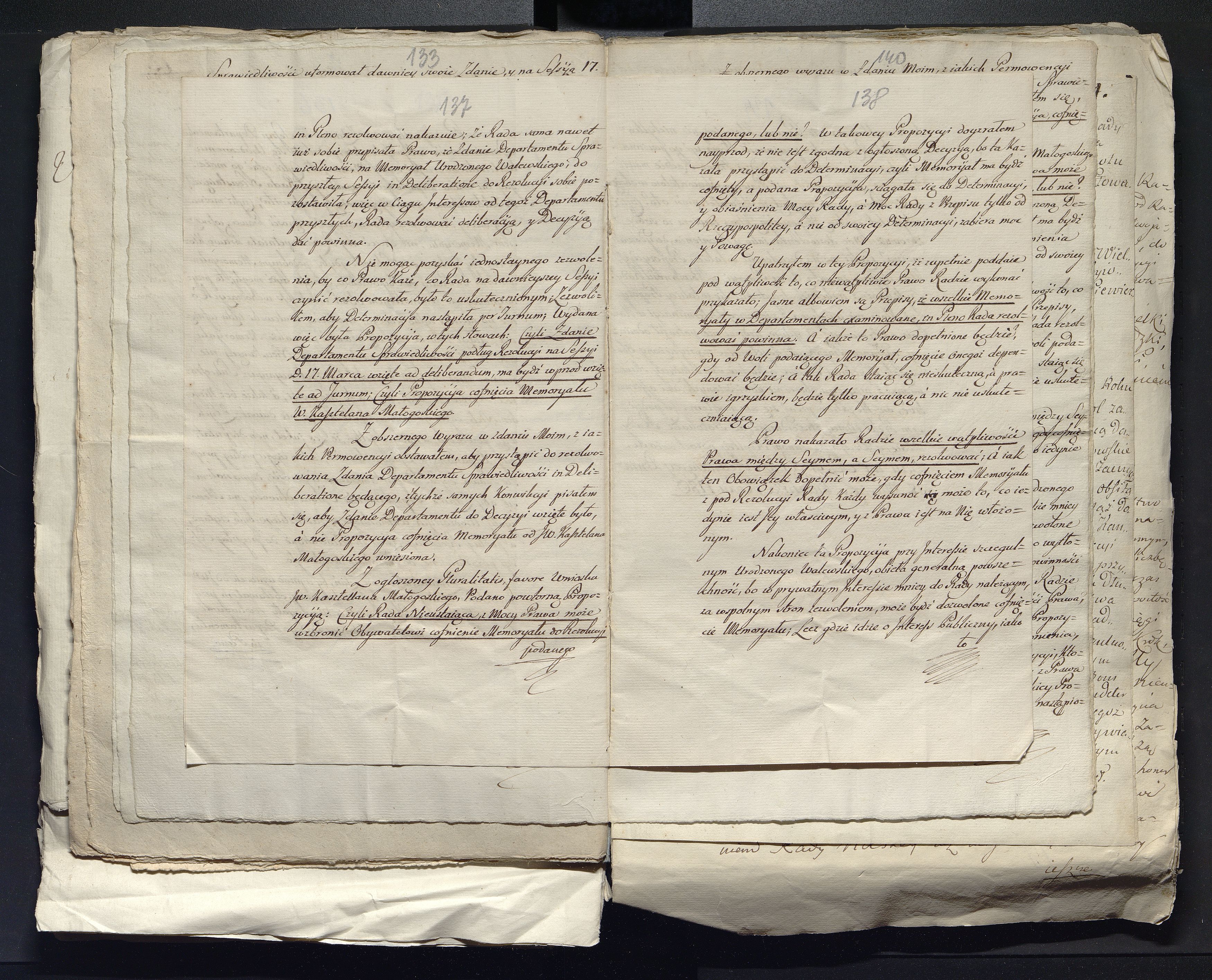 1_335_0_0_313-10_0092