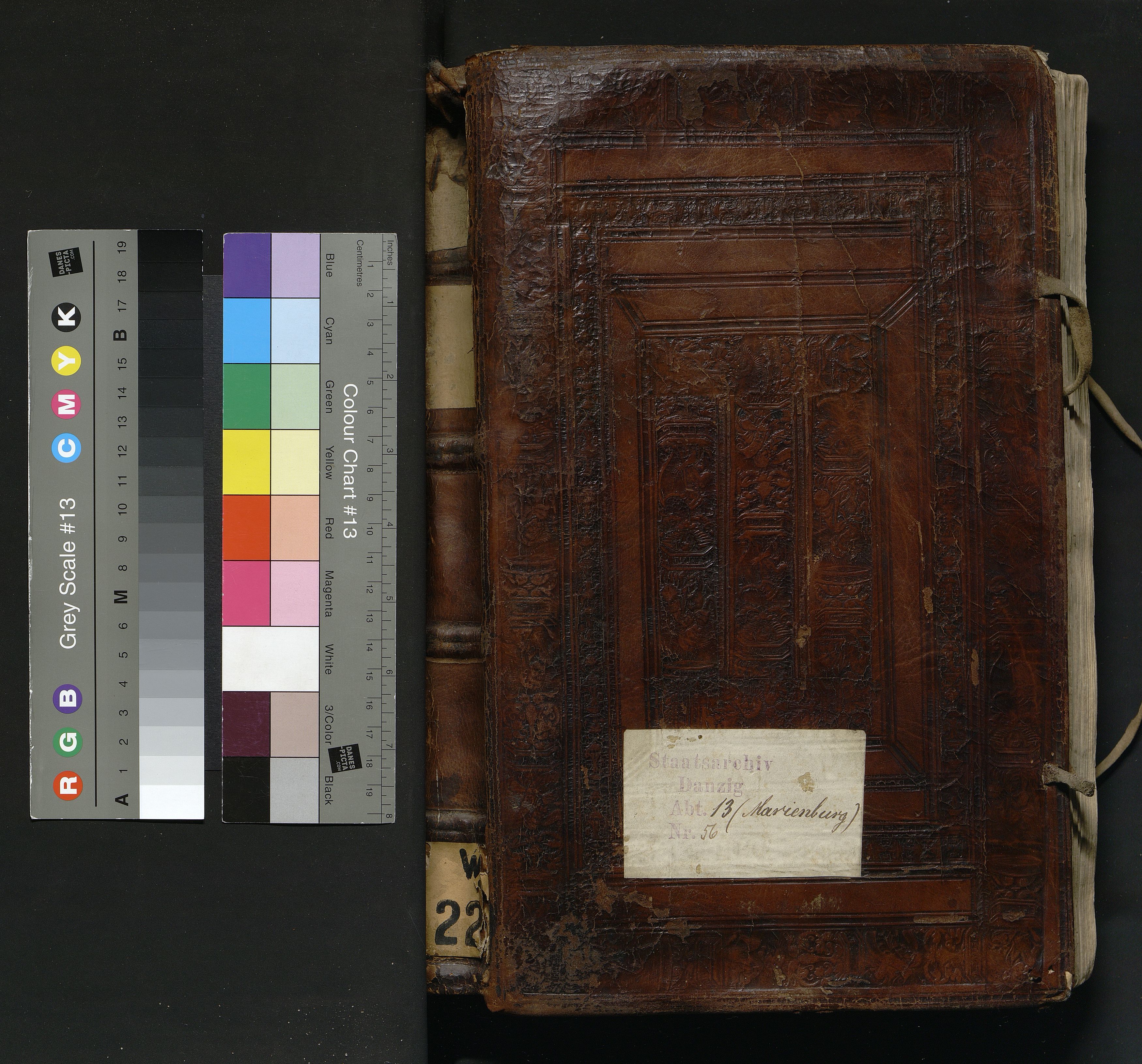 1_9_0_0_W-222_0000_okladka