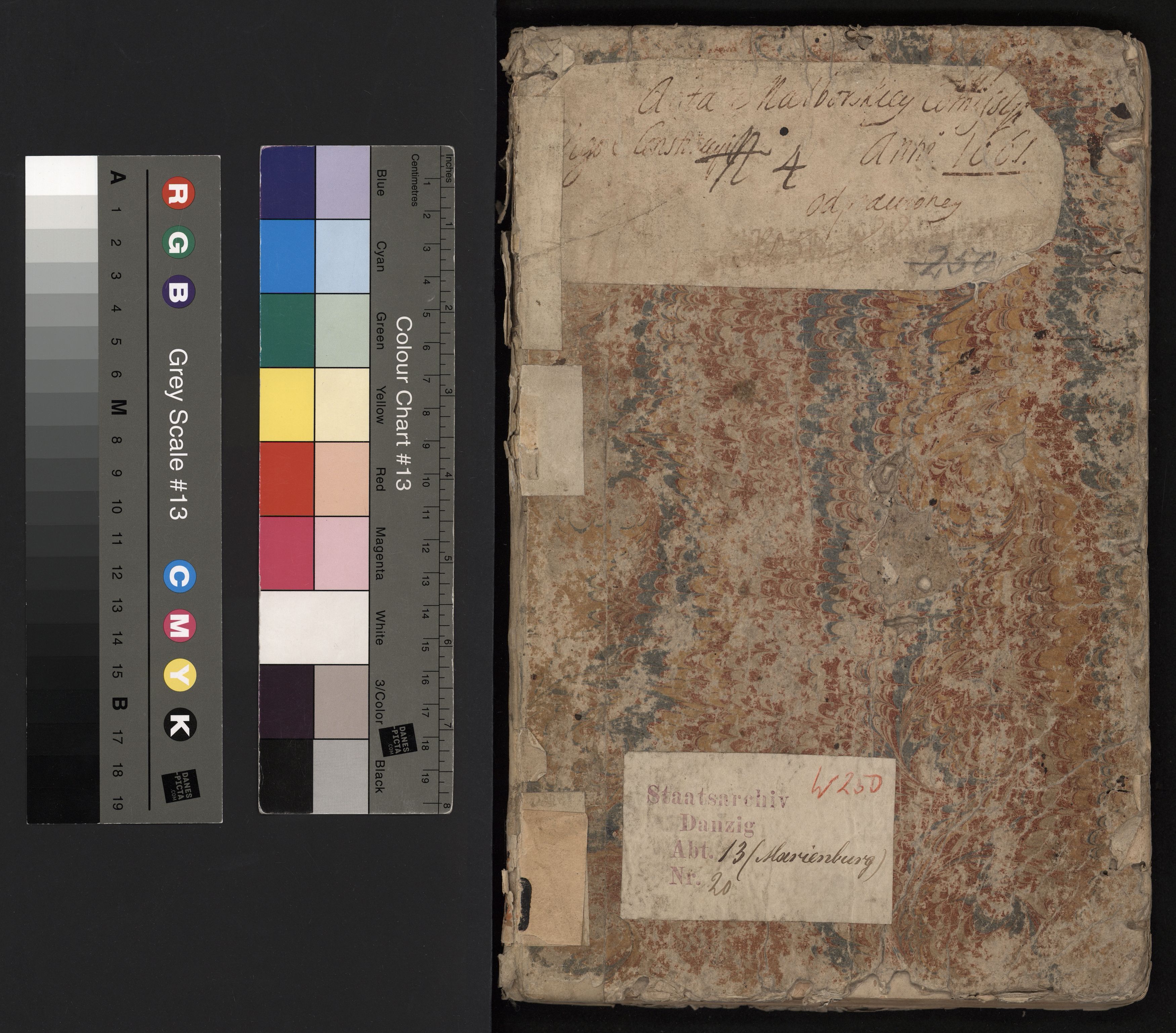 1_9_0_0_W-250_0000_okladka